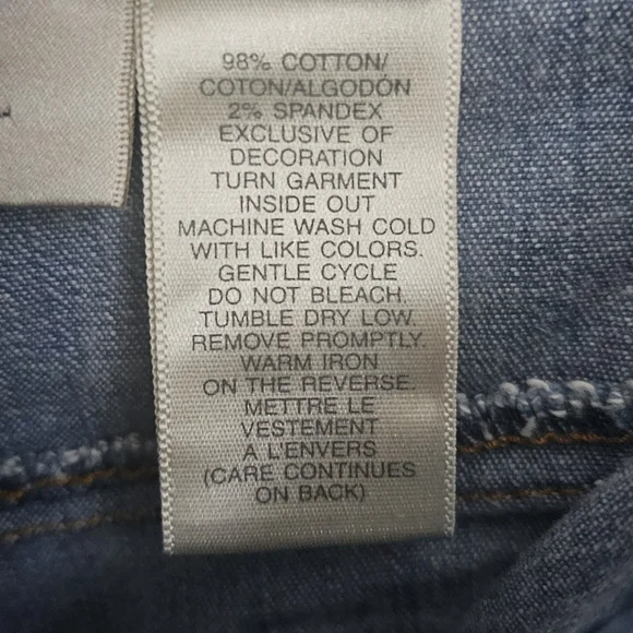 Embroidered light wash denim jeans size 4 - Picture 9 of 10